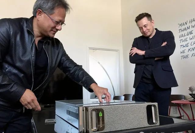 OpenAI官宣：圣诞大礼包连更12天！满血版o1、Sora确认亮相