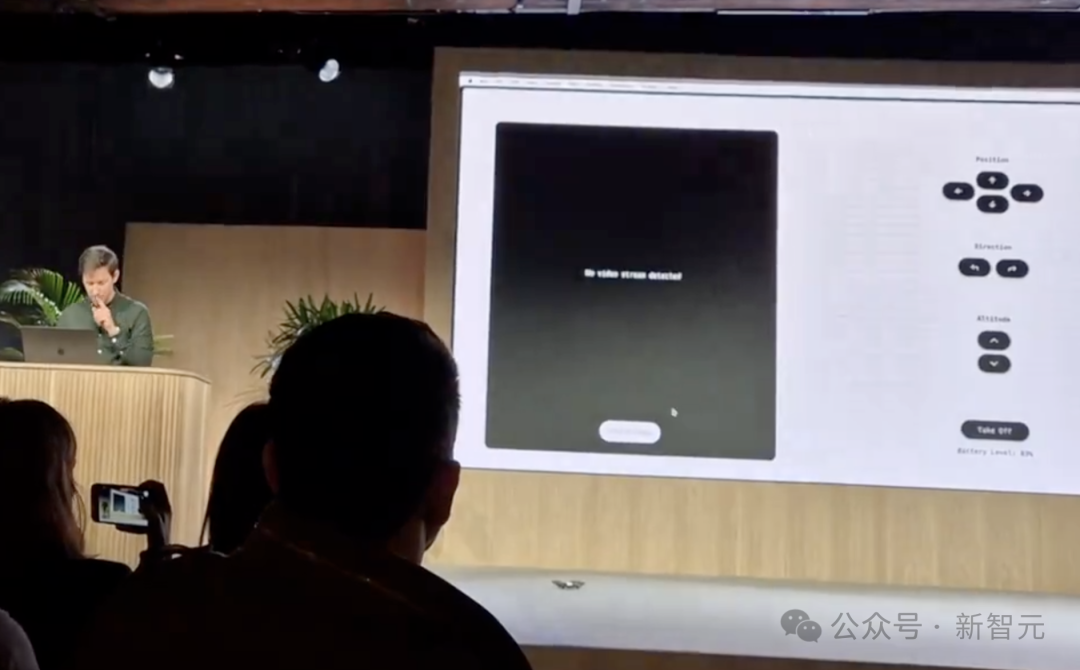 o1驾驶无人机后空翻，OpenAI开发者日惊掉下巴！2分钟爆改代码写App