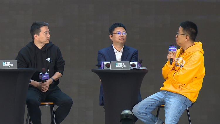 为了在AI时代做好“个人助理”，vivo做了哪些努力？