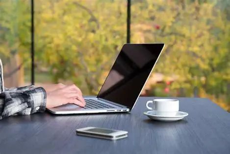 AI入侵Frontend,前端要失业了?