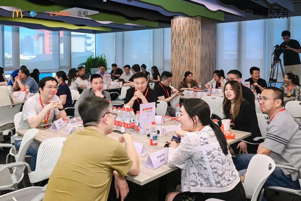 餐饮业卷生卷死的当下,麦当劳如何用AI突围